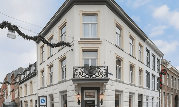 Appartement | 150m² | €1675,-
