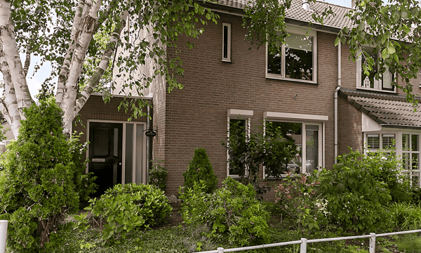 Huis | 231m² | €2120,-