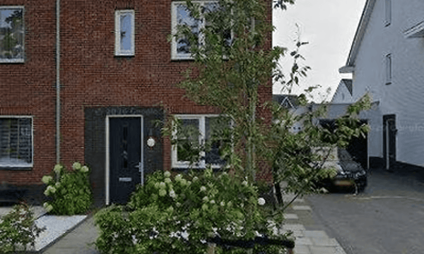 Kamer | 132m² | €1795,-