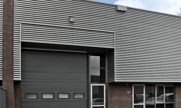 Bedrijfsruimte | 265m² | €1550,-
