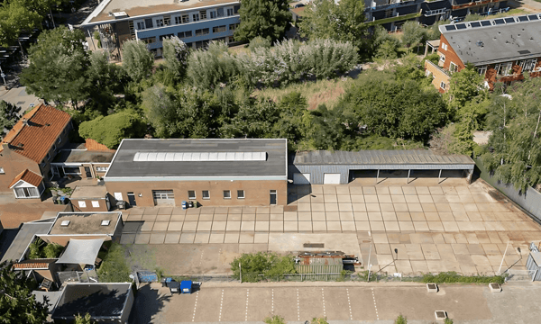 Bedrijfsruimte | 429m² | €3000,-