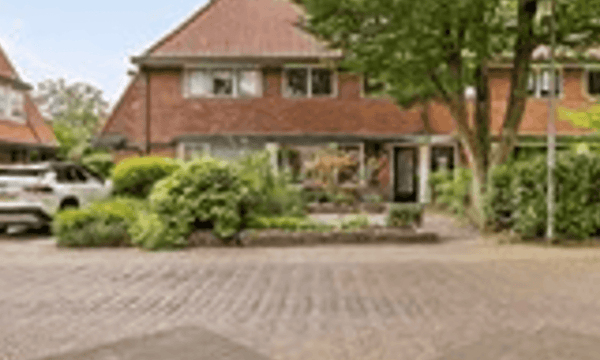 Huis | 138m² | €2850,-