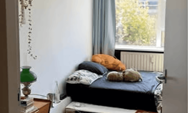 Kamer | m² onbekend | €1100,-