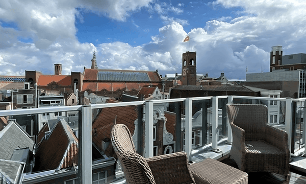 Appartement | 100m² | €2750,-