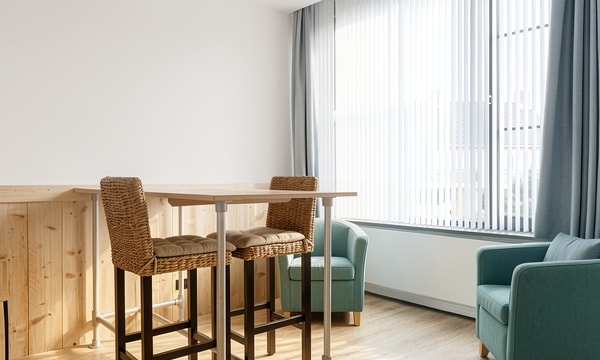 Kamer | 30m² | €2837,-