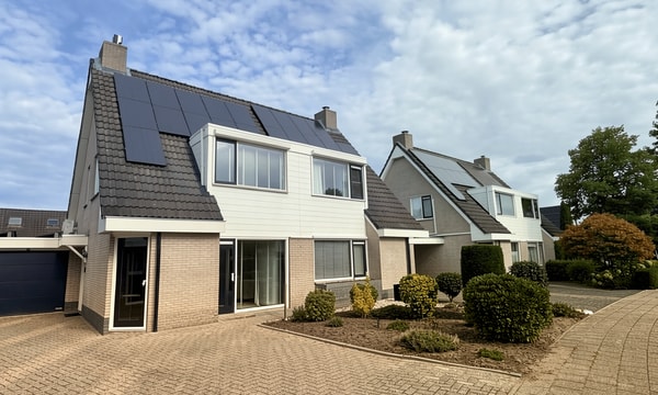 Huis | 118m² | €2500,-