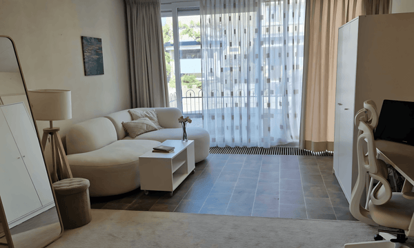 Kamer | 30m² | €650,-