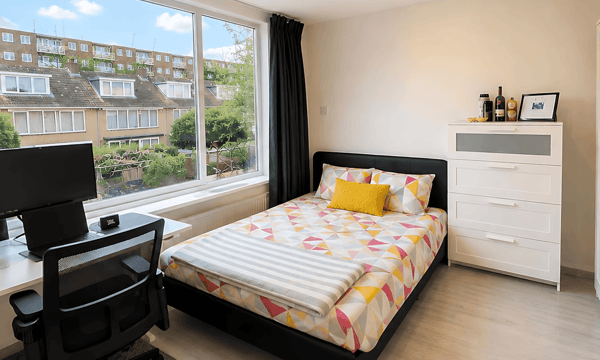 Kamer | 12m² | €1095,-