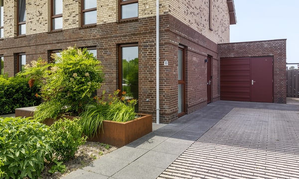 Huis | 190m² | €3750,-