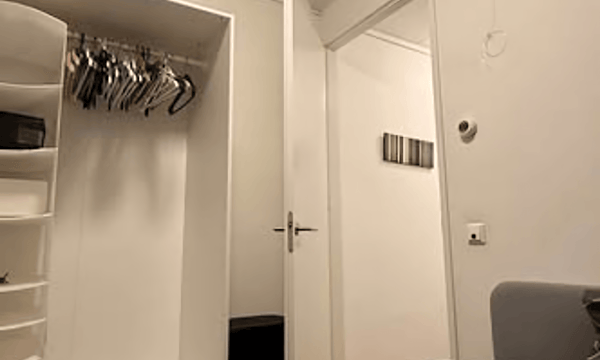 Kamer | 6m² | €650,-