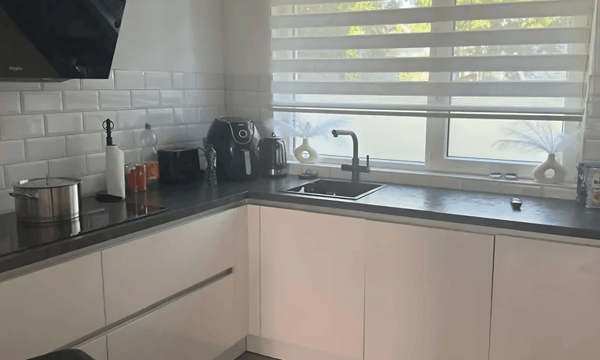 Huis | 120m² | €930,-