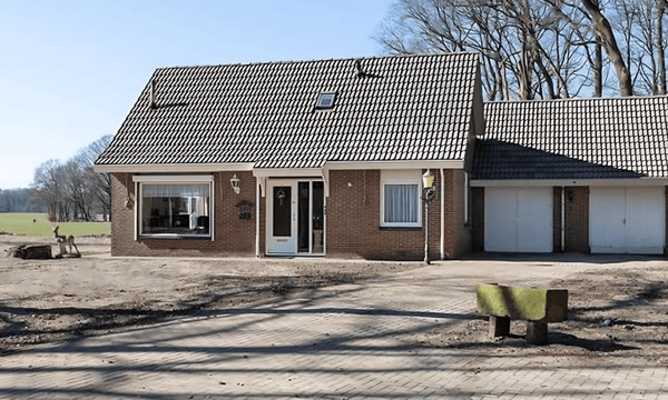 Huis | 144m² | €1350,-