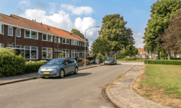 Huis | 102m² | €2300,-