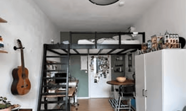Kamer | m² onbekend | €371,-