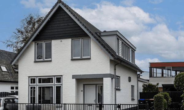 Huis | 138m² | €1875,-