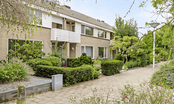 Huis | 155m² | €2245,-