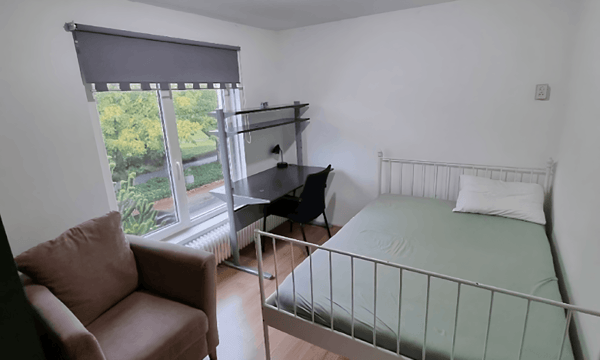 Kamer | 10m² | €690,-