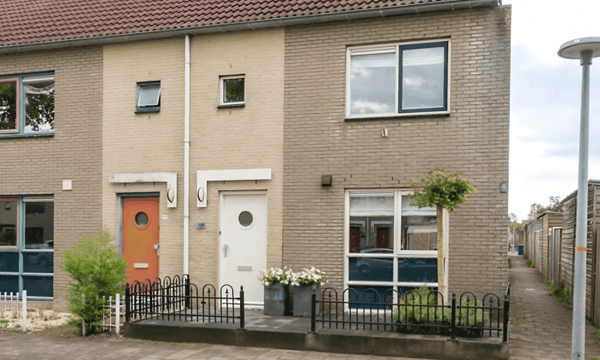 Huis | 115m² | €2295,-