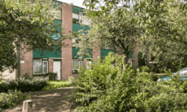 Huis | 106m² | €1435,-