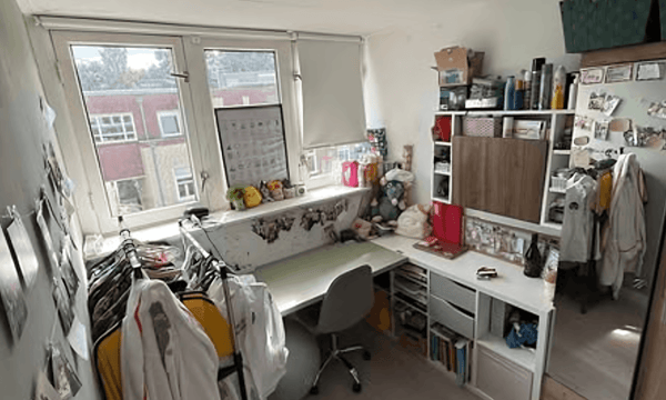 Kamer | m² onbekend | €380,-
