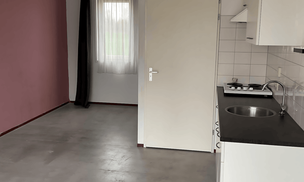 Studio | 28m² | €300,-