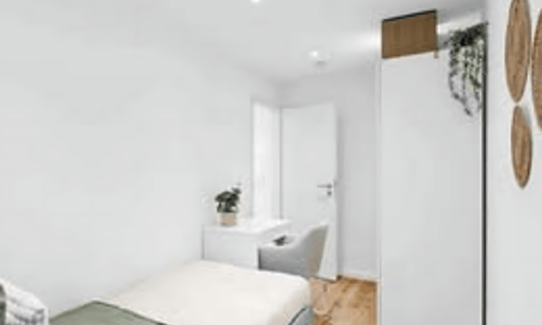 Kamer | m² onbekend | €499,-