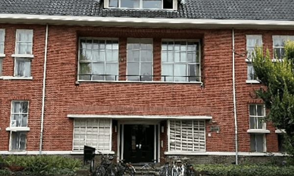 Kamer | 48m² | €569,-