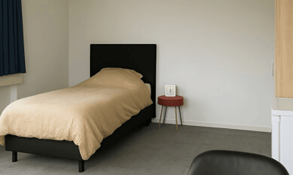 Kamer | 15m² | €616,-