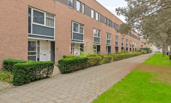 Huis | 115m² | €1995,-