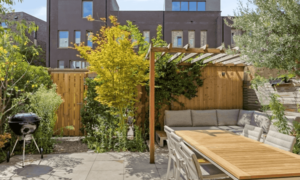 Huis | 233m² | €3850,-