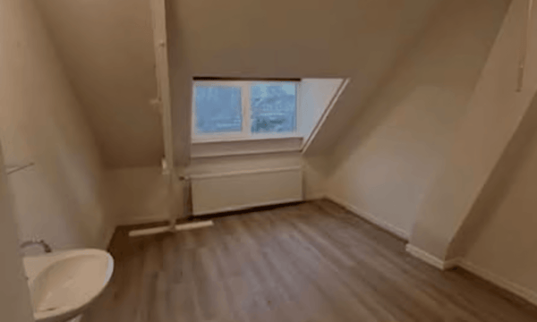 Kamer | 13m² | €700,-