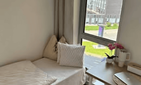 Kamer | m² onbekend | €750,-