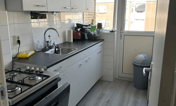 Kamer | 12m² | €880,-