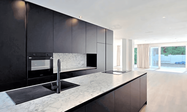 Huis | 200m² | €3950,-