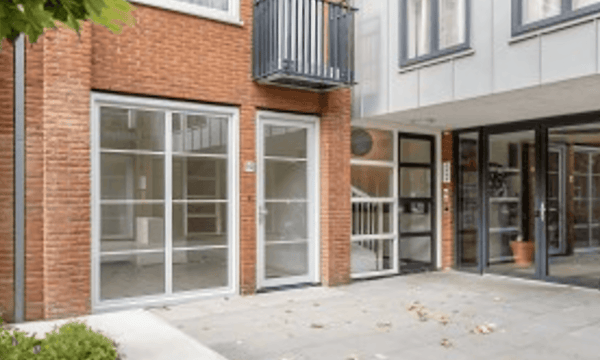 Studio | 45m² | €1200,-
