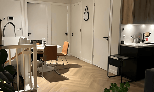 Kamer | 40m² | €1360,-