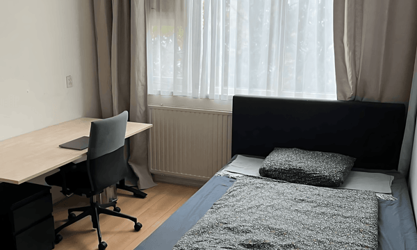 Kamer | 14m² | €690,-