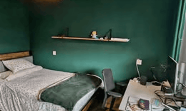 Kamer | m² onbekend | €1000,-