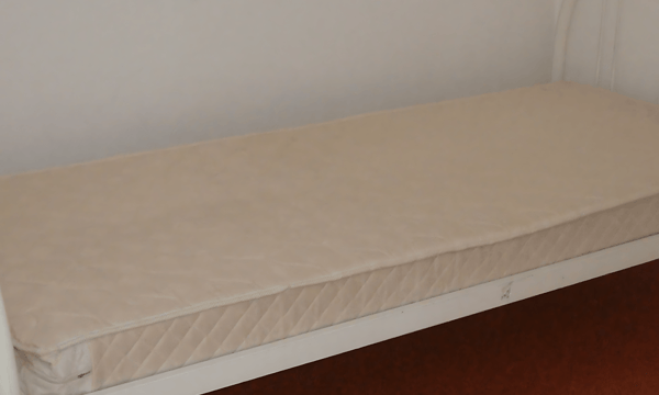Kamer | 7m² | €290,-