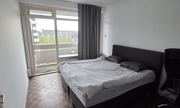 Kamer | 110m² | €900,-