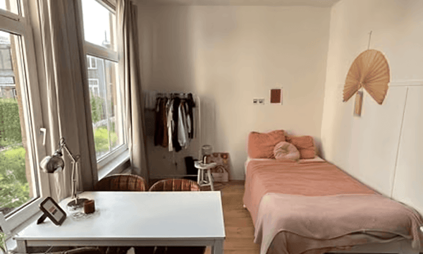 Kamer | 13m² | €588,-