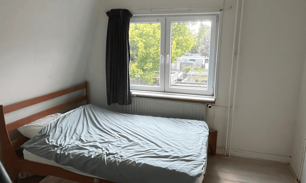 Kamer | 12m² | €465,-