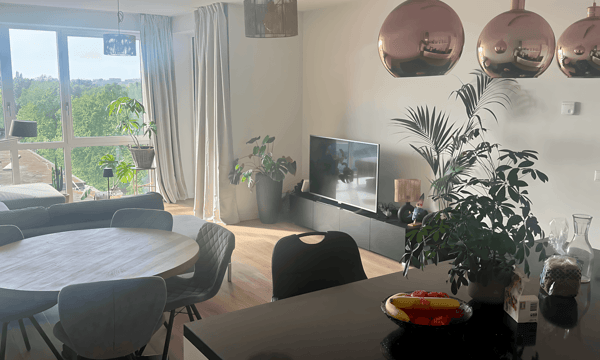 Kamer | 104m² | €1200,-