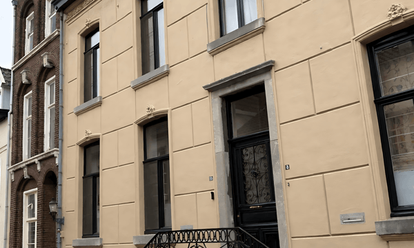 Huis | 151m² | €2049,-