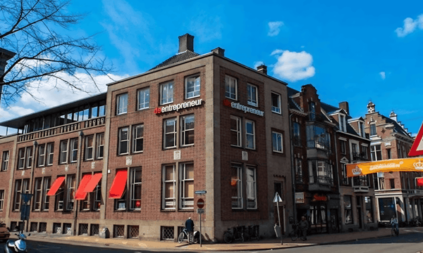 Appartement | 65m² | €1528,-