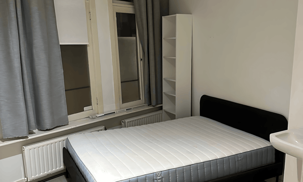 Kamer | 14m² | €1550,-