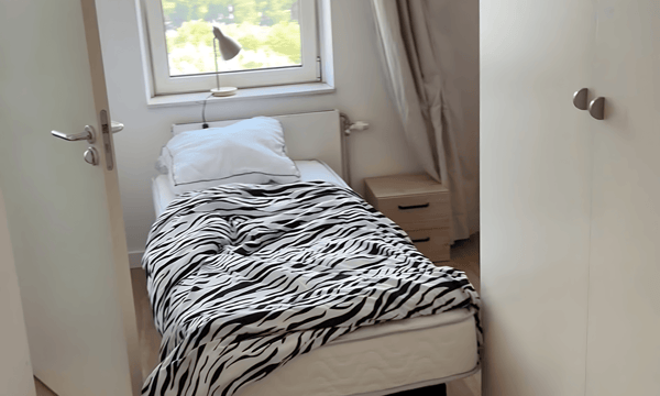 Kamer | 10m² | €1200,-