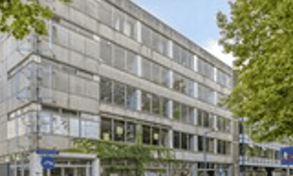 Kantoor | 320m² | €2500,-