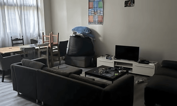 Kamer | m² onbekend | €850,-