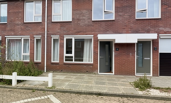 Huis | 64m² | €932,-